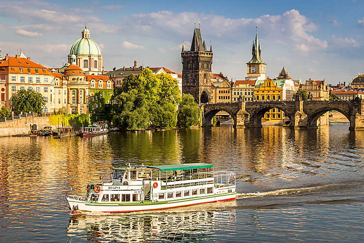 Visiter Prague et réviser son brevet